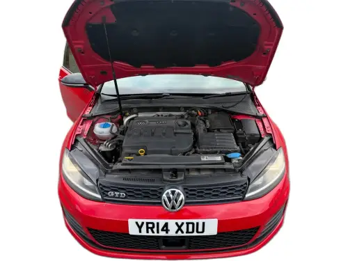 Volkswagen Golf YR14 XDU