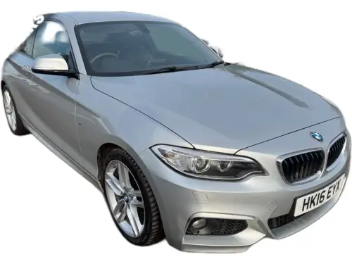 BMW 218 HK16 EYX