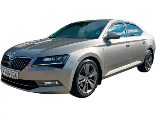 Škoda Superb FV66 EGX