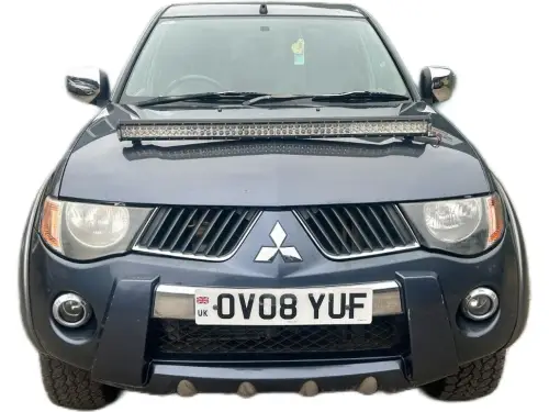 Mitsubishi L200 Double Cab OV08 YUF