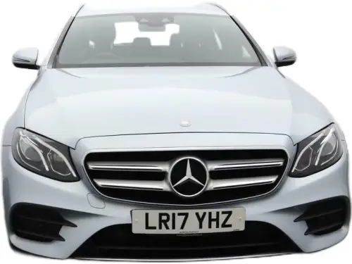 Mercedes-Benz E LR17 YHZ