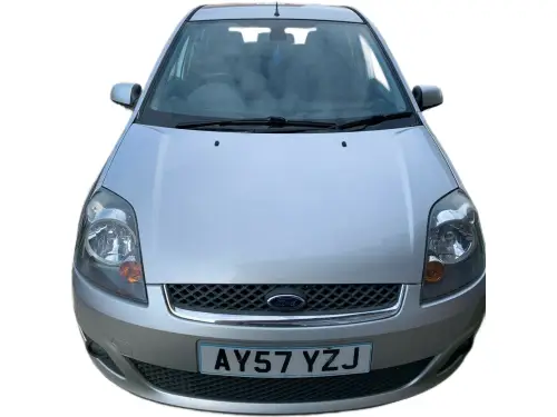 Ford Fiesta Ghia AY57 YZJ