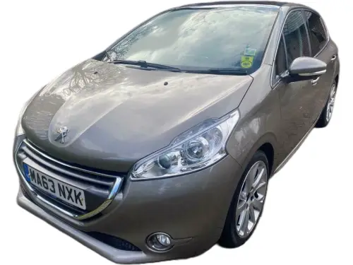 Peugeot 208 Feline Navigation E-HDi MA63 NXK