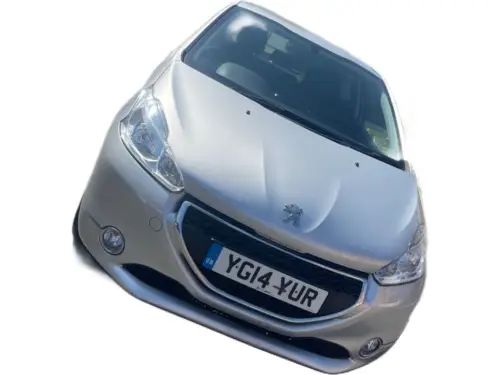 Peugeot 208 YG14 YUR