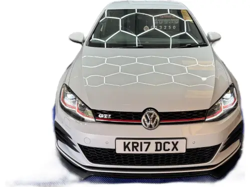 Volkswagen Golf KR17 DCX