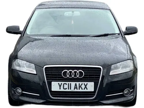 Audi A3 Sport TDI 138 S-A YC11 AKX
