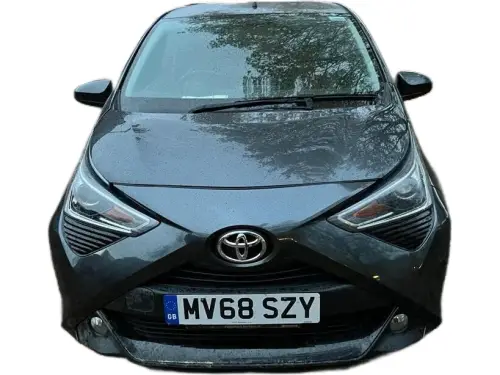 Toyota Aygo MV68 SZY