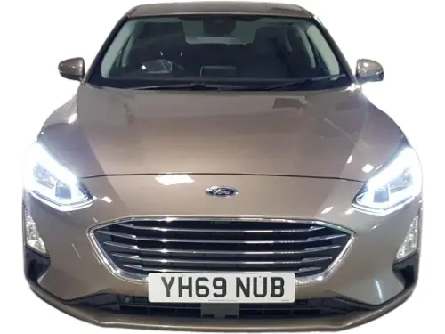 Ford Focus YH69 NUB