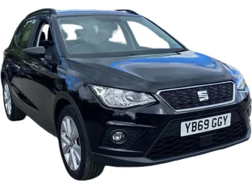 SEAT Arona YB69 GGY
