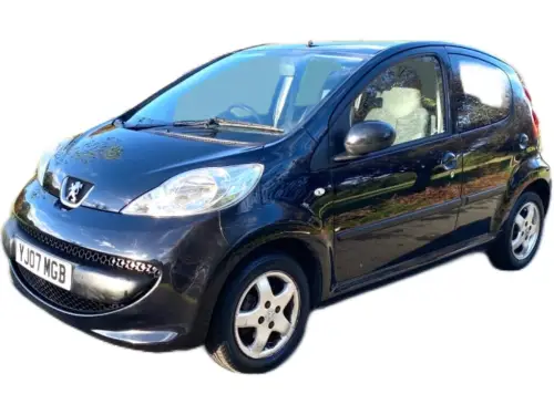 Peugeot 107 YJ07 MGB