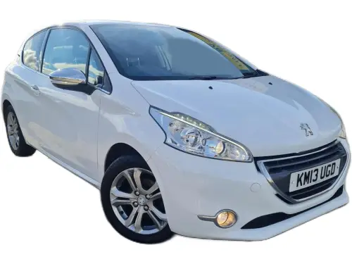 Peugeot 208 Allure E-HDi KM13 UGD