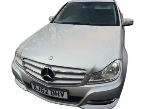 Mercedes-Benz C220 Exec SE CDI Blue-CY BJ62 DHV
