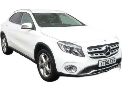 Mercedes-Benz GLA YT68 EYR