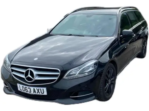 Mercedes-Benz E LO63 AXU