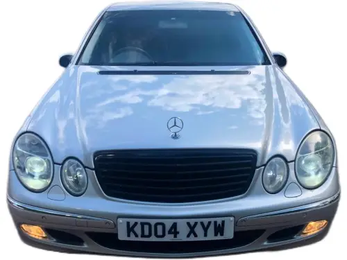 Mercedes-Benz E KD04 XYW