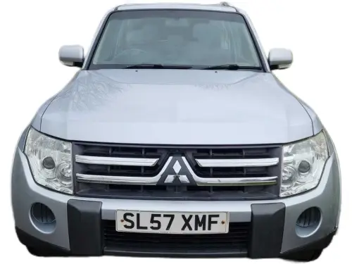 Mitsubishi Shogun Equippe DI-D SWB SL57 XMF