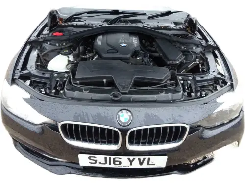 BMW 320d ED Sport SJ16 YVL