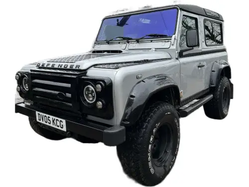 Land Rover Defender DV05 KCG