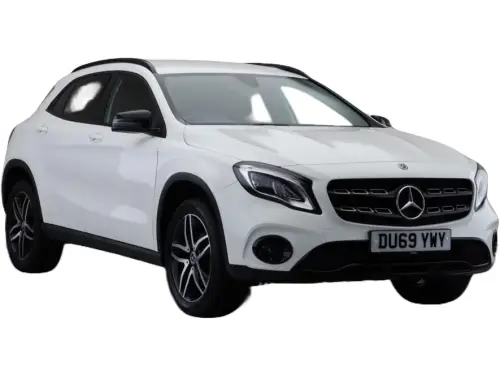 Mercedes-Benz GLA DU69 YWY