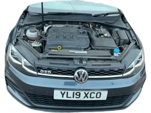 Volkswagen Golf YL19 XCO