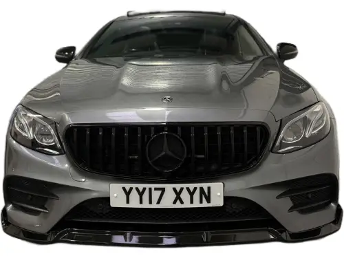 Mercedes-Benz E YY17 XYN