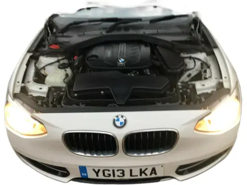 BMW 116d Sport YG13 LKA