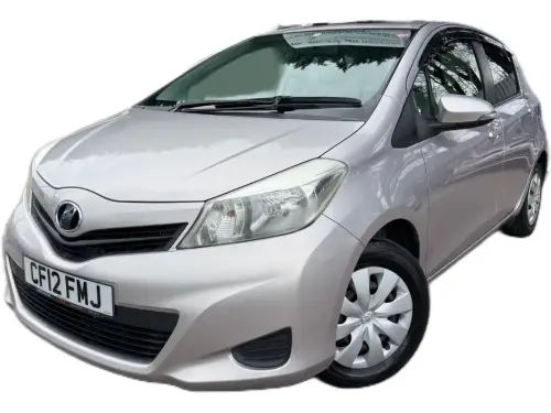 Toyota Vitz CF12 FMJ