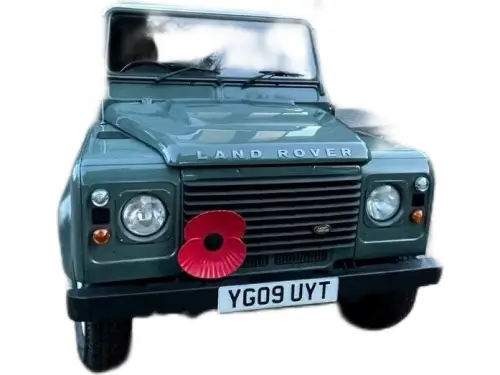 Land Rover Defender 90 Hard Top YG09 UYT
