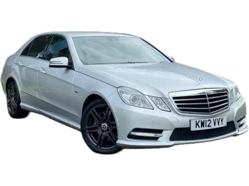 Mercedes-Benz E KW12 VVY