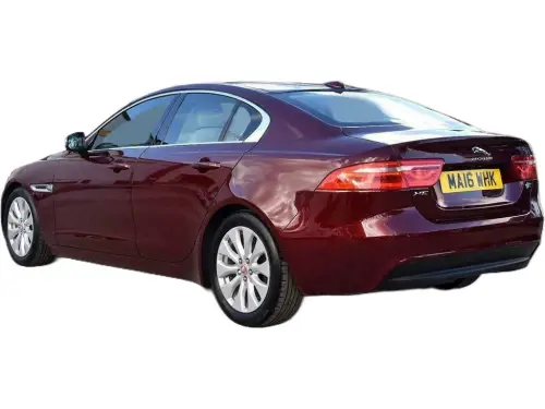 Jaguar XE Portfolio D Auto MA16 WHK