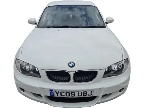 BMW 118 YC09 UBJ