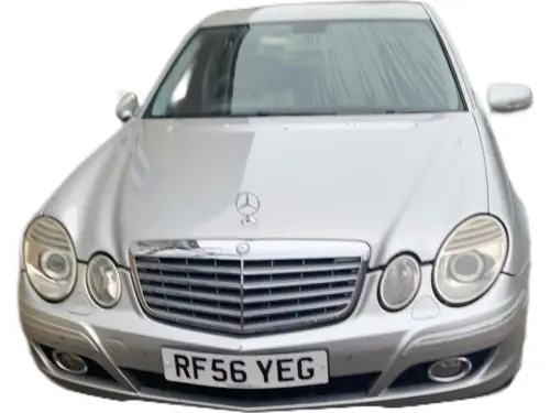 Mercedes-Benz E RF56 YEG