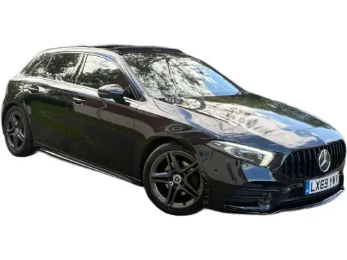 Mercedes-Benz A 180 AMG Line Premium + A LX69 YWV
