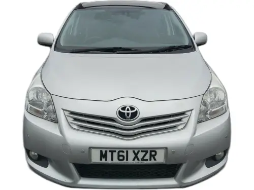 Toyota Verso T Spirit D-4D MT61 XZR