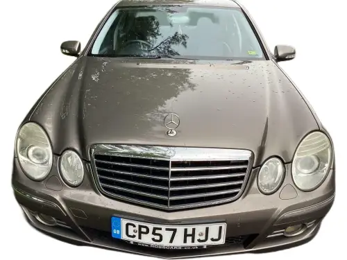 Mercedes-Benz E CP57 HJJ