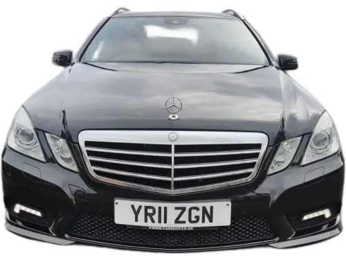 Mercedes-Benz E YR11 ZGN