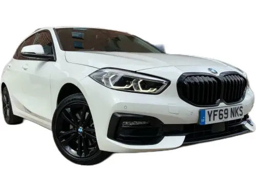 BMW 118i Sport Auto YF69 NKS