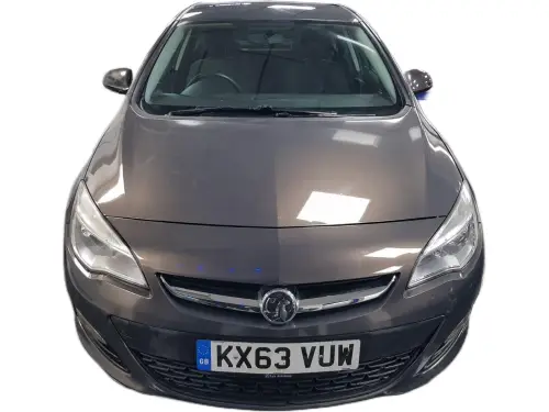 Vauxhall Astra KX63 VUW