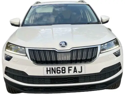 Škoda Karoq SE L TDI HN68 FAJ