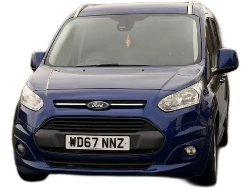 Ford Tourneo Connect WD67 NNZ
