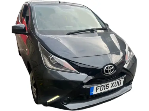 Toyota Aygo X-Play VVT-i FD16 XUO