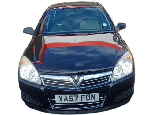 Vauxhall Astra YA57 FON