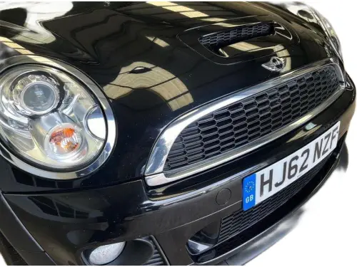 MINI Cooper S HJ62 NZF