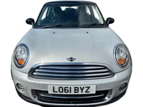 MINI Cooper D Auto LO61 BYZ