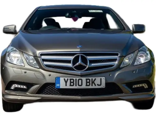 Mercedes-Benz E YB10 BKJ