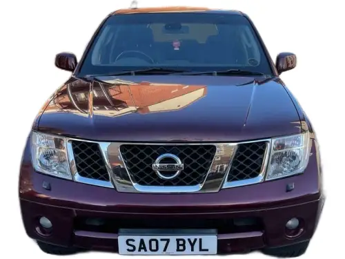 Nissan Pathfinder Aventura dCi SA07 BYL