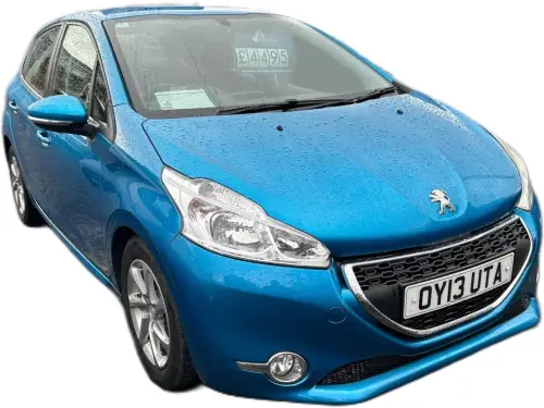 Peugeot 208 OY13 UTA