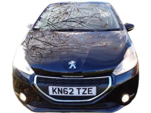 Peugeot 208 KN62 TZE