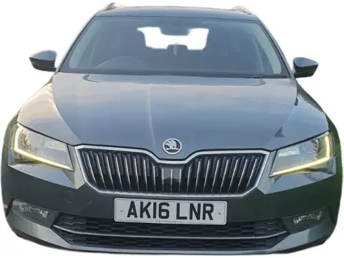 Škoda Superb AK16 LNR