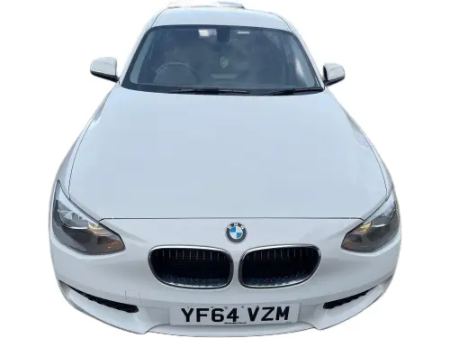 BMW 116d SE YF64 VZM